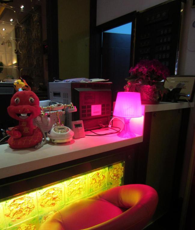 Jiujiu Holiday Hotel Thượng Hải Ngoại thất bức ảnh